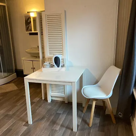 Apartment D'avalon 5